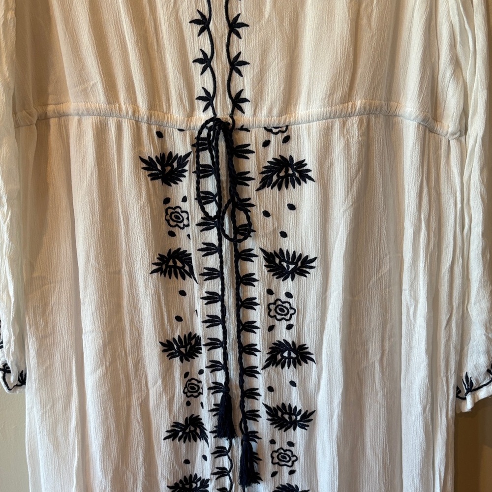 White Embroidered V-Neck Maxi Dress with Navy Detailing - Picture 2 of 5